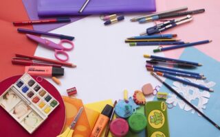 organize homeschool clutter